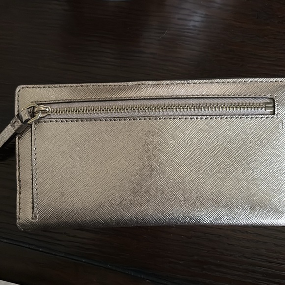 Not so Mystery (8 Item Bundle) - Picture 7 of 8